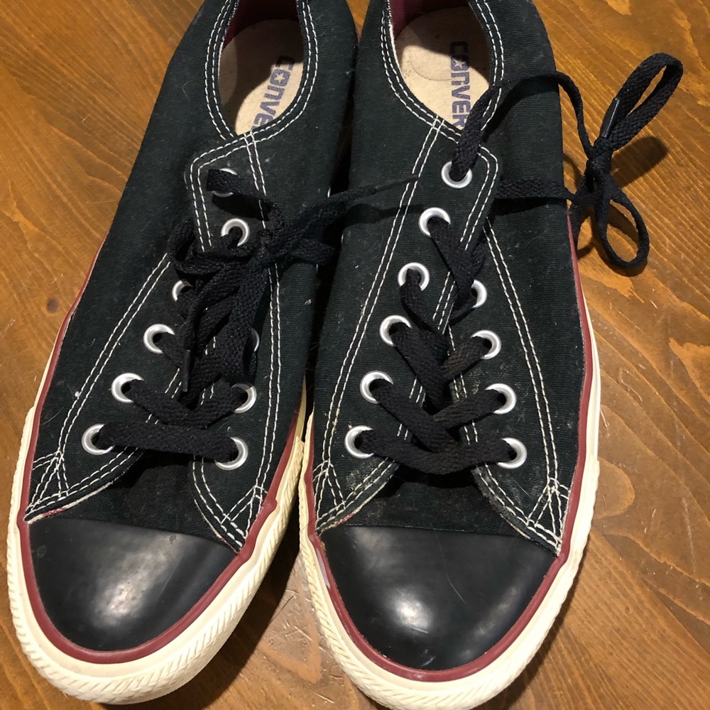 Black and red converse
